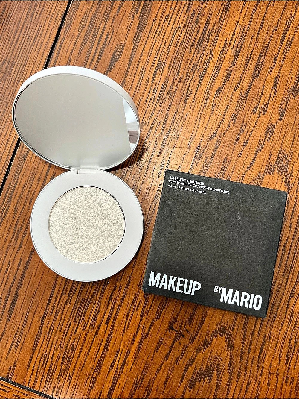 Makeup By Mario Soft Glow Highlighter in White NWT